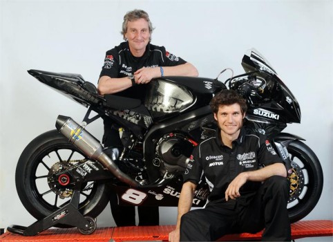 Guy Martin ficha por el equipo Relentless by TAS Suzuki para la temporada de Road Racing