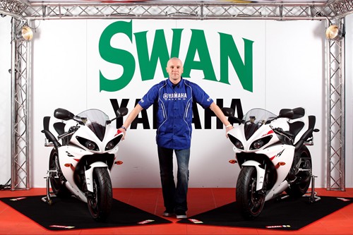 Michael Laverty ficha por Swan Yamaha