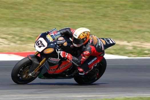 BSB 2011 Brands Hatch: Shakey Byrne consigue la pole y el mejor tiempo del circuito