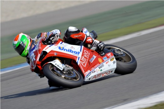 Superstock 1000 Assen: Davide Giugliano da una nueva alegría al Team Althea