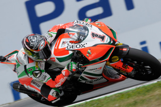 SBK 2011 Brno: Max Biaggi consigue la pole