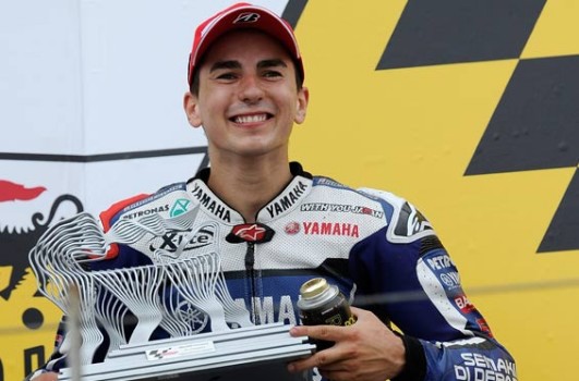 Jorge Lorenzo:”¡Ha sido un milagro este adelantamiento! “