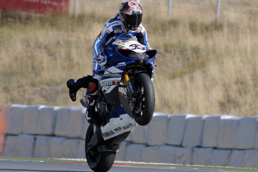 SBK 2011 Brno: Carlos Checa aguanta el tipo en Brno