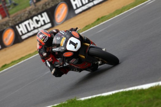 BSB 2011 Cadwell Park: Ryuichi Kiyonari se juega la temporada