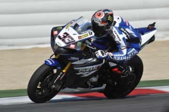 SBK 2011 Magny Cours: Primera carrera de Melandri en el circuito francés