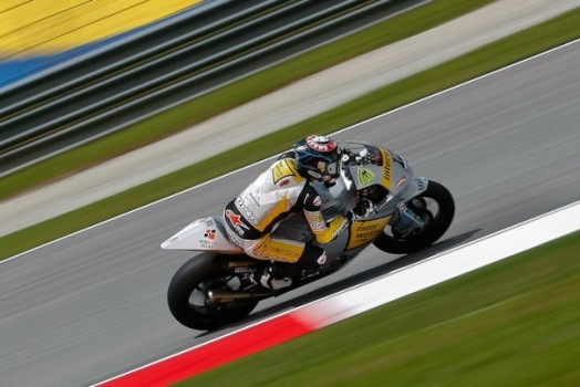 Gran Premio de Malasia: Thomas Luthi vence, Bradl 2º. Márquez conserva mínimas opciones de ganar el Campeonato.