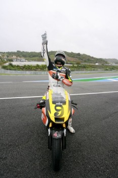 CEV 2011 Jerez/2: Jordi Torres, Campeón de Moto2