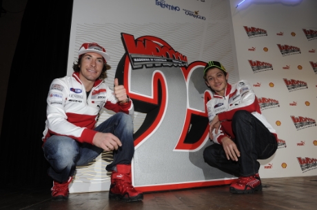 Valentino Rossi y Nicky Hayden, listos para volver a la acción