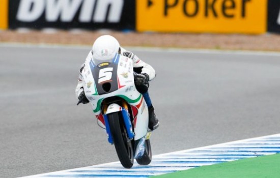 Romano Fenati devuelve al Team Italia a lo más alto del pódium