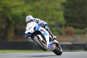 BSB 2012 Oulton Park: Josh Brookes lidera los libres