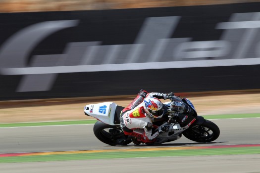 SBK 2012 Motorland: Cluzel y Barrier, pole en Supersport y Superstock 1000