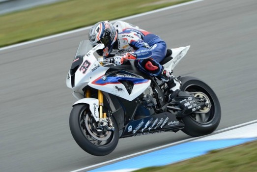 SBK 2012 Brno: Marco Melandri vence una extraña carrera