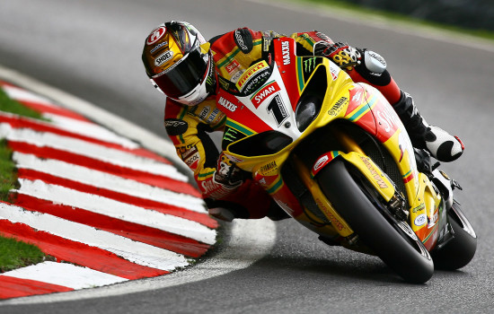 BSB 2012 Cadwell Park: Tommy Hill firma el doblete