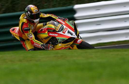 BSB 2012 Cadwell Park: Tommy Hill se lleva la primera sin rival