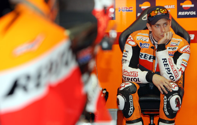 Casey Stoner, intervenido con éxito en Australia