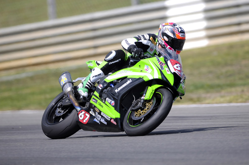 Brian Staring vuelve a Superstock 1000 con el Team Pedercini