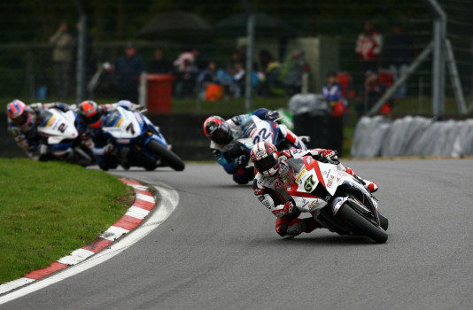 BSB 2012 Brands Hatch GP 2: Byrne gana carrera y campeonato