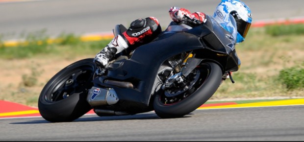 Test SBK Aragón día 1: Camier lidera los tiempos, Carlos Checa 4º con la Ducati Panigale