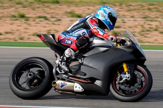 Ducati confirma a Carlos Checa como piloto oficial y la ruptura con el equipo Althea Racing