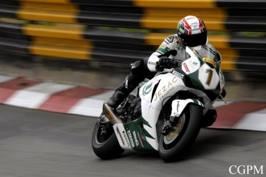 Michael Rutter domina los segundos libres en el Gran Premio de Macao