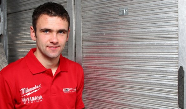 Confirmado: William Dunlop en 2013 con SMR Yamaha