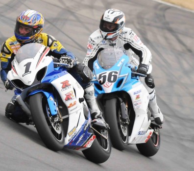 Robbie Bugden, primer líder del NZSBK tras conseguir el doblete en Ruapuna