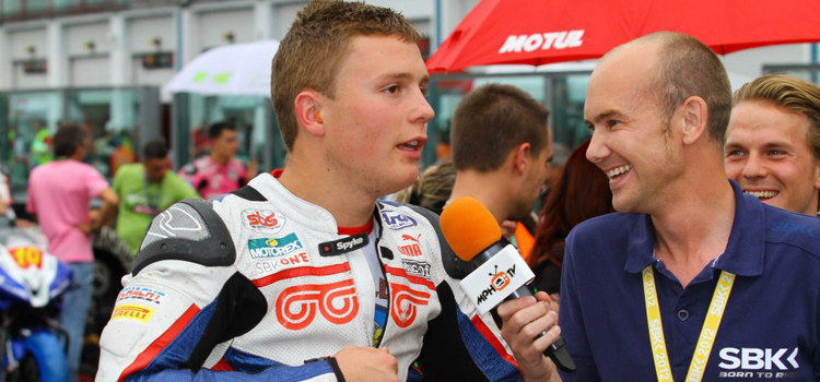 Alex Schacht correrá con el Team Racing Toth en Supersport