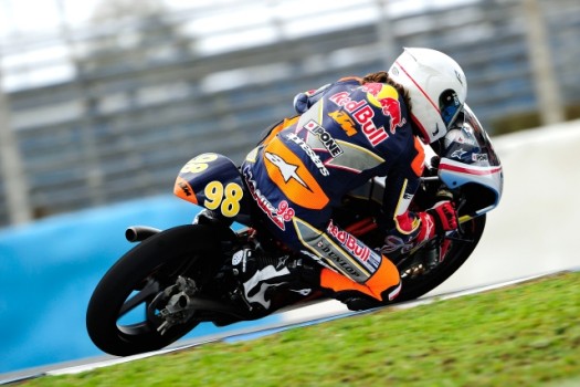 Karel Hanika lidera los test de la Red Bull Rookies Cup en Jerez