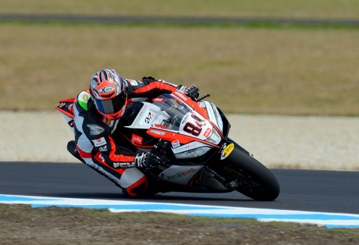 Michel Fabrizio y Sam Lowes lideran el inicio del WSBK 2013 en Phillip Island