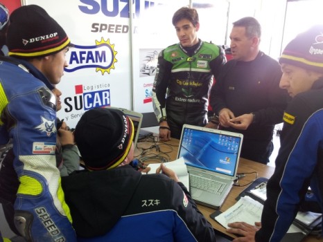 Suzuki Speed Racing entrena en Cheste