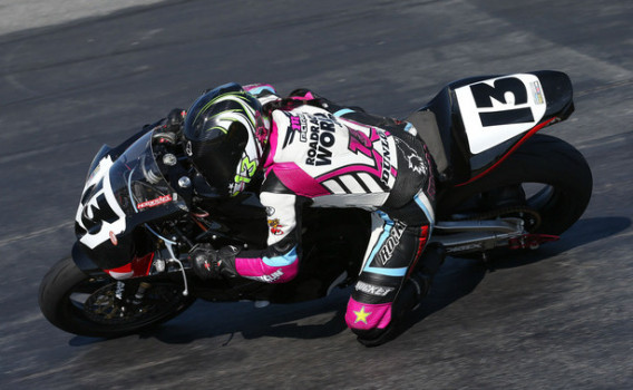 Elena Myers y Melissa Paris, en el Top-10 en la Daytona 200