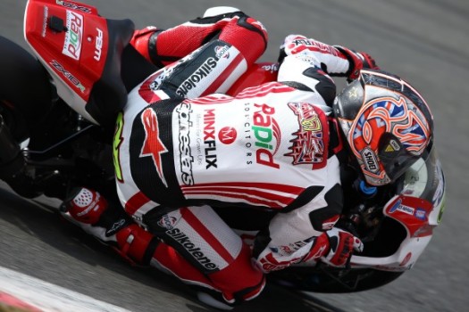 BSB 2013 Brands Hatch: Pole para Shakey Byrne