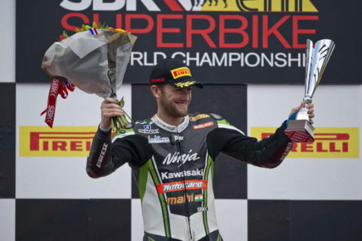 Tom podium