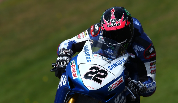 BSB 2013 Oulton Park: Alex Lowes domina los primeros libres