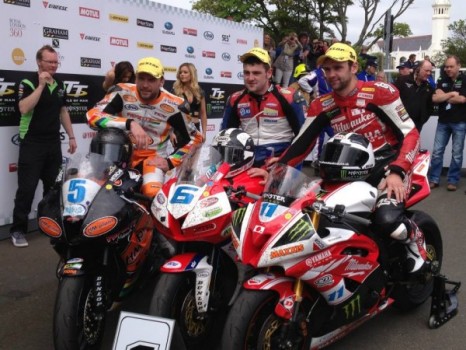 Tourist Trophy 2013 Supersport 1: Michael Dunlop consigue su segunda victoria