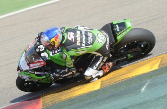 Kenan Sofuoglu prueba la Kawasaki SBK en Aragón