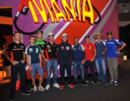 0032_P10_Riders_Media_event