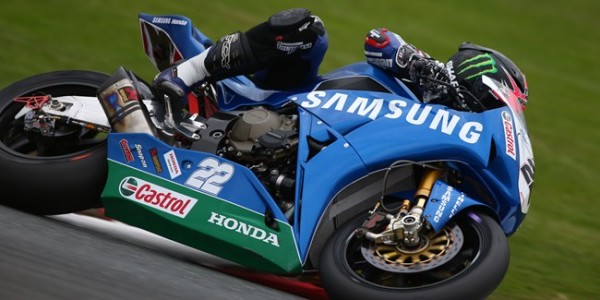 BSB 2013 Donington Park: Alex Lowes, al frente en la FP3