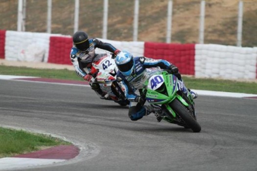 Román Ramos, Campeón de Europa y Berto López, 3º, firman una jornada histórica para el motociclismo cántabro