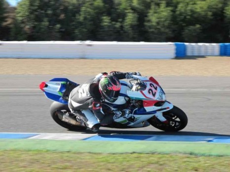 Varios equipos del Mundial de Superbikes preparan el 2014 en Jerez