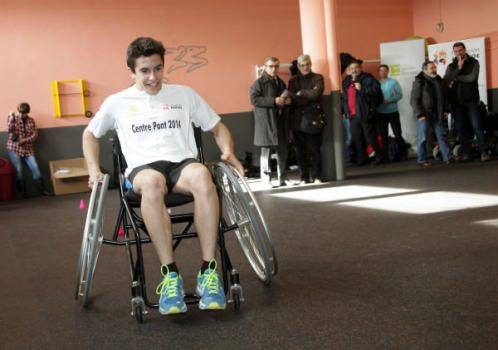 Marc Márquez promueve el deporte entre la gente con movilidad reducida