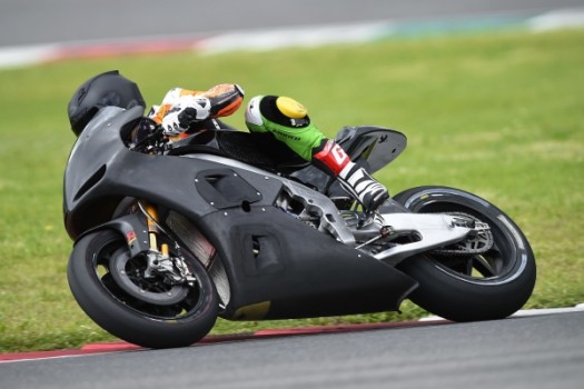 Luca Scassa se fractura el fémur probando la ART. El equipo medita no estar en Le Mans