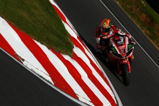 BSB Brands Hatch Gp: Brookes en primera posición en los entrenamientos libres