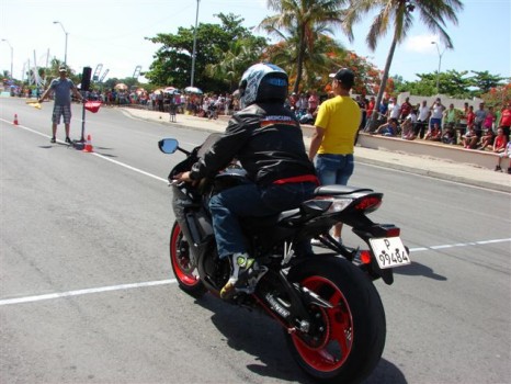 Tercera actividad del Club Moto 100 en Varadero