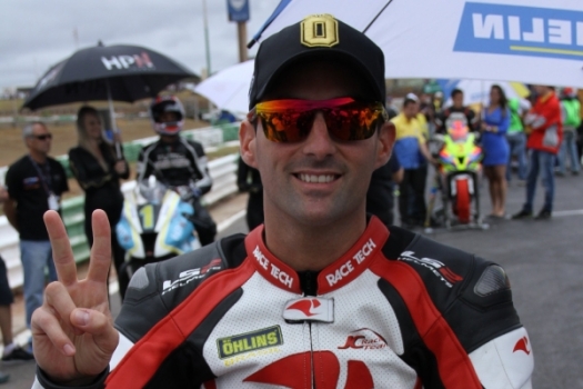 Diego Pierluigi se convierte en el piloto con más victorias en Moto1000Gp