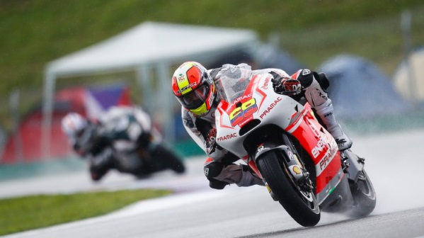 Lluvia de caídas en la FP1 en Misano