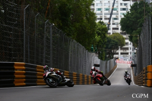 Stuart Easton arrebata la pole a Rutter en el Gran Premio de Macao