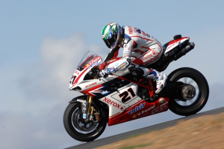 ¡Sorpresa! Troy Bayliss competirá en Phillip Island