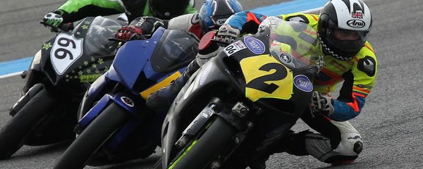 Víctor López lanza una campaña de financiación para competir en el Manx Gp