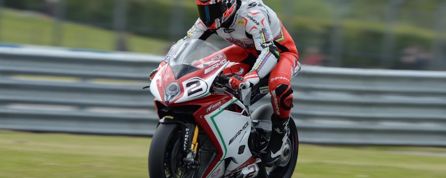 WSBK Donington Park: A cámara lenta